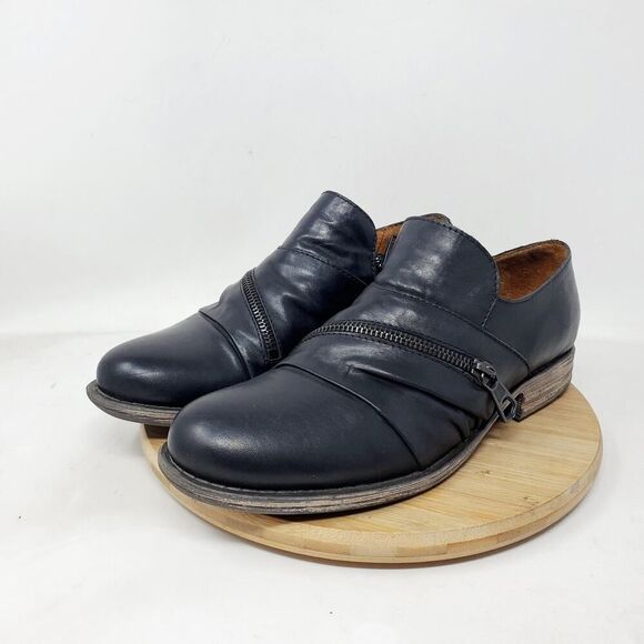 Miz Mooz Lyric Bootie Womens 38‎ Black Leather Zip Biker Moto Shootie Boho Shoes - Picture 2 of 12